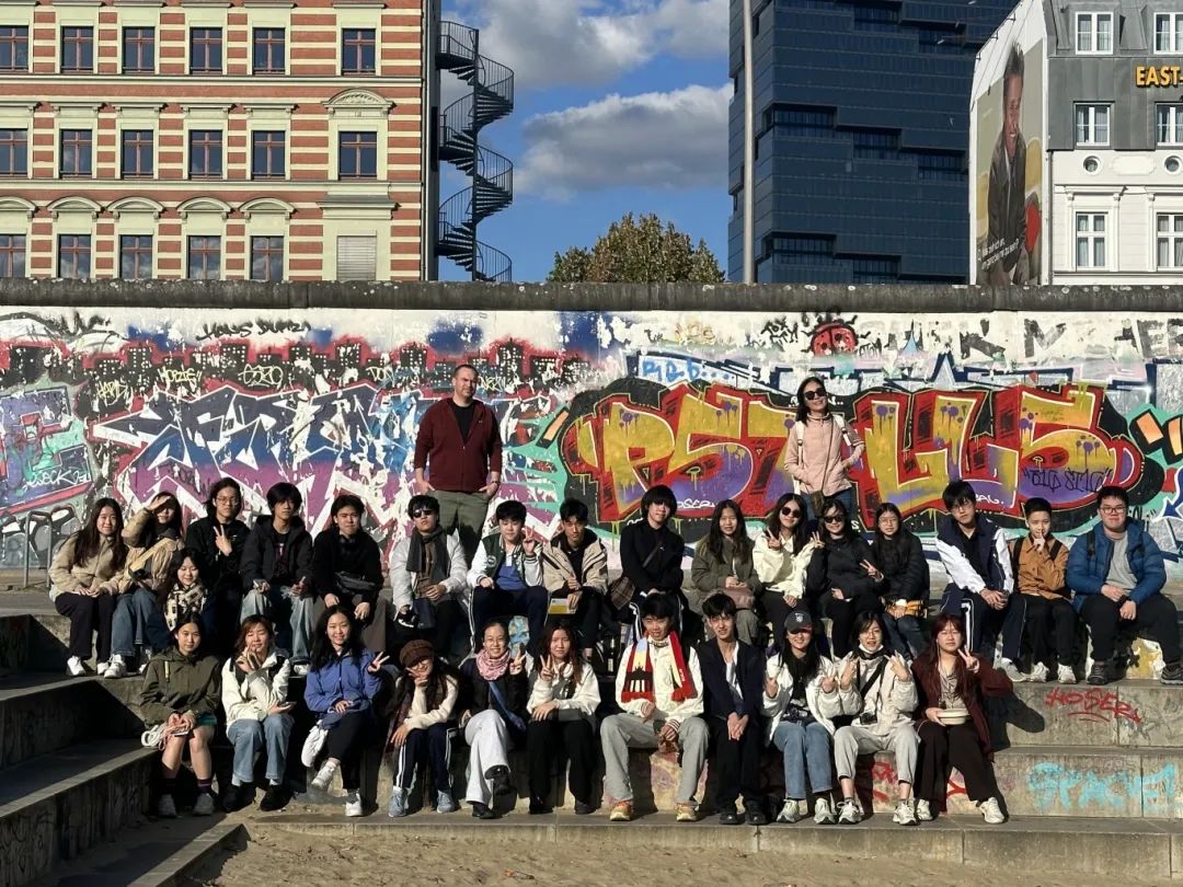 Europe_10.jpg Europe_10.jpg