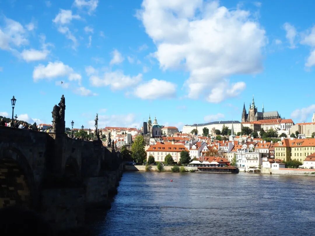 Europe_03.jpg Europe_03.jpg